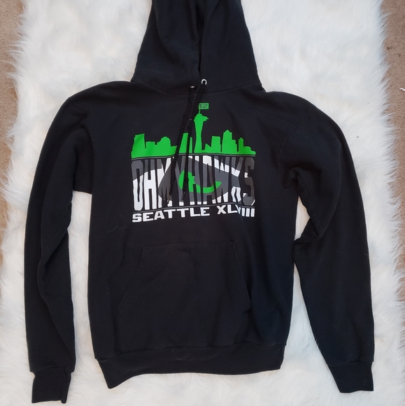 Seattle Seahawks Sweatshirt - Picture 1 of 4